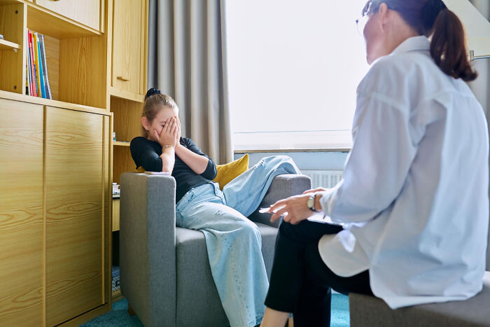 35 Raw, Honest And Even Horrifying Stories From People Who Spent Time In A Psychiatric Facility 35 Raw, Honest And Even Horrifying Stories From People Who Spent Time In A Psychiatric Facility