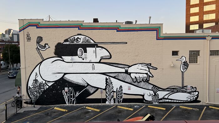 43 Black-And-White Murals By Alex Senna That Turn City Walls Into Stories 43 Black-And-White Murals By Alex Senna That Turn City Walls Into Stories