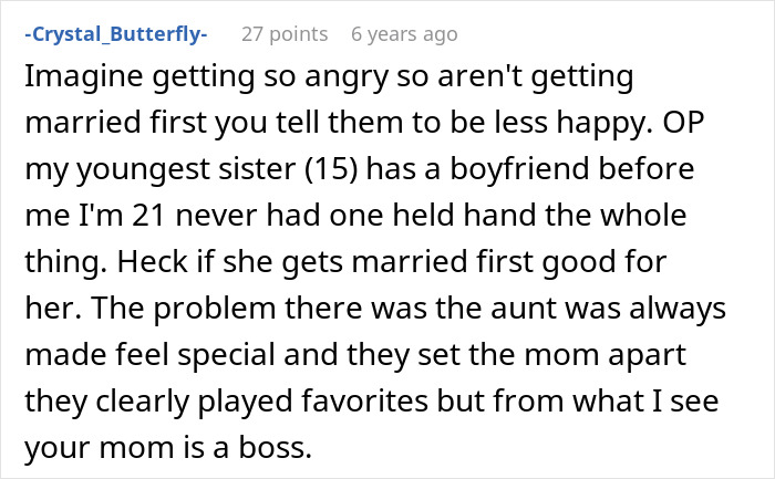 Woman Cries At Sister’s Wedding Out Of Jealousy, Mom Tells Bride To Be “Less Happy” During Event Woman Cries At Sister’s Wedding Out Of Jealousy, Mom Tells Bride To Be “Less Happy” During Event