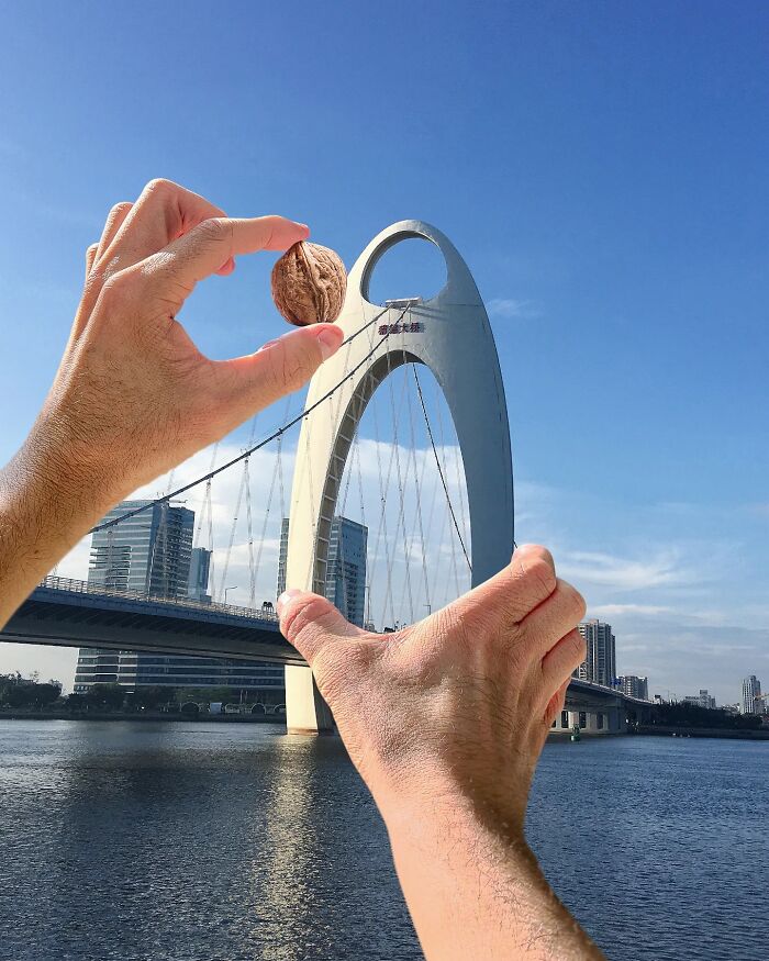 This Photographer Uses Everyday Objects To Turn The World Into Clever Visual Illusions (52 New Pics)