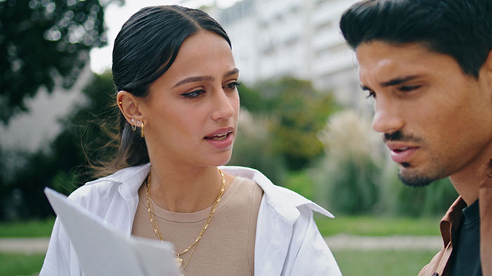 Woman Jealous Of Friend’s Life With His Rich Hubby, In Tears As He Claps Back To Her Nasty Comments Woman Jealous Of Friend’s Life With His Rich Hubby, In Tears As He Claps Back To Her Nasty Comments