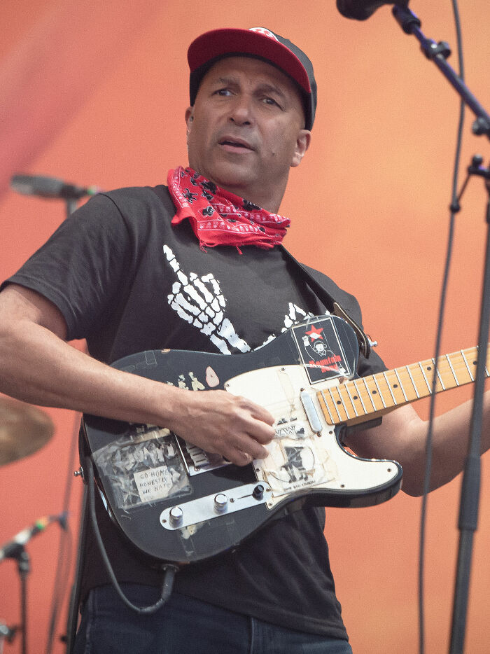 Tom Morello: Bio And Career Highlights Tom Morello: Bio And Career Highlights