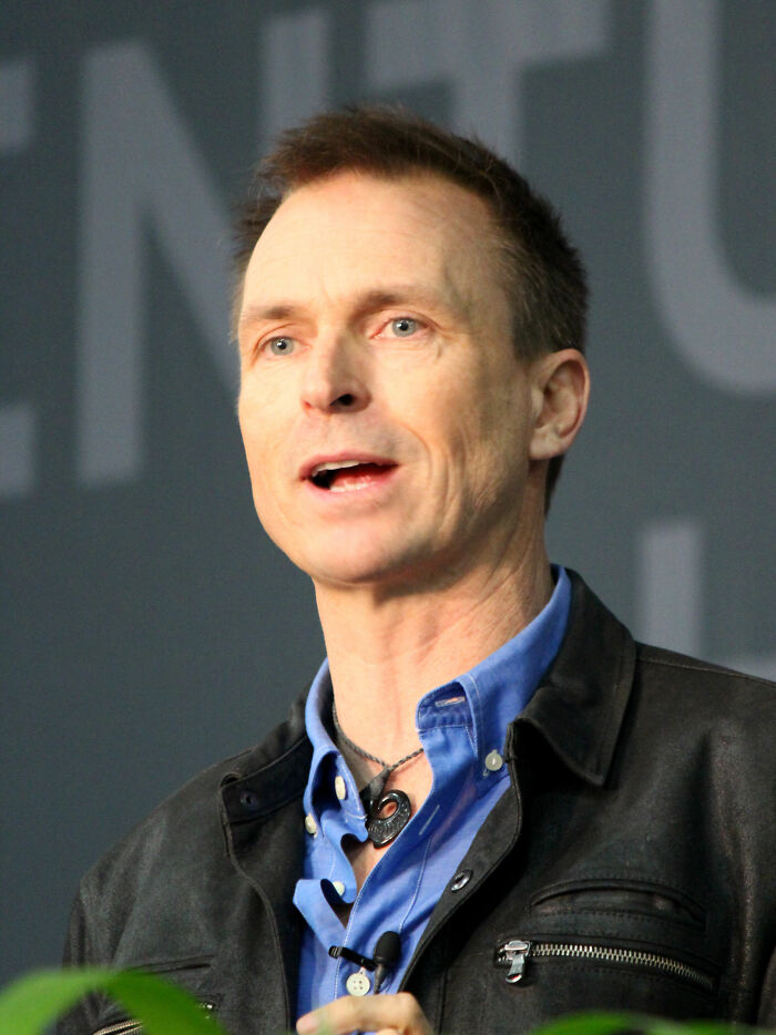 Phil Keoghan: Bio And Career Highlights Phil Keoghan: Bio And Career Highlights