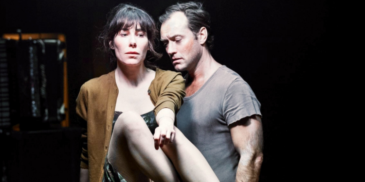Halina Reijn and Jude Law in Obsession play Halina Reijn and Jude Law in Obsession play