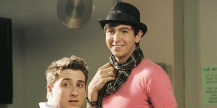 Nicholas Braun in 10 Things I Hate About You