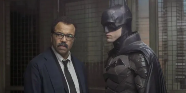 Jeffrey Wright and Robert Pattinson in The Batman (2022) Jeffrey Wright and Robert Pattinson in The Batman (2022)