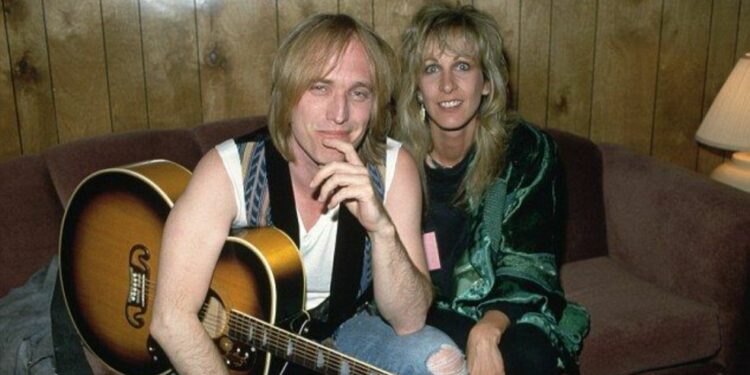 Tom Petty and his wife Jane Benyo Tom Petty and his wife Jane Benyo