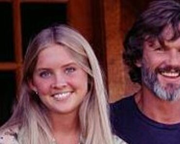 Tracey Kristofferson with her dad Kris Kristofferson