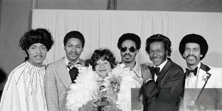 Lula Mae Hardaway with his sons