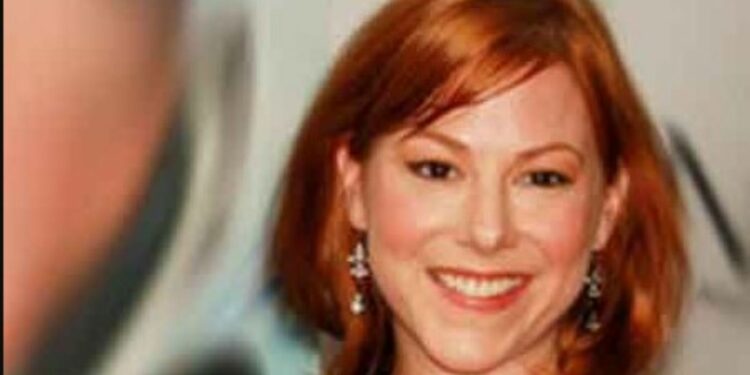 Actress samantha Lewes
