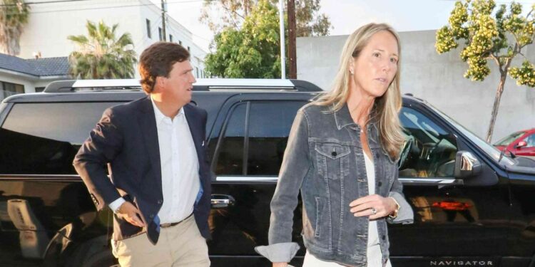 Tucker Carlson with his wife Susan Andrews