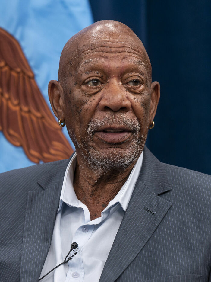 Celebrity Birthdays Today, June 1, 2026 Celebrity Birthdays Today, June 1, 2026