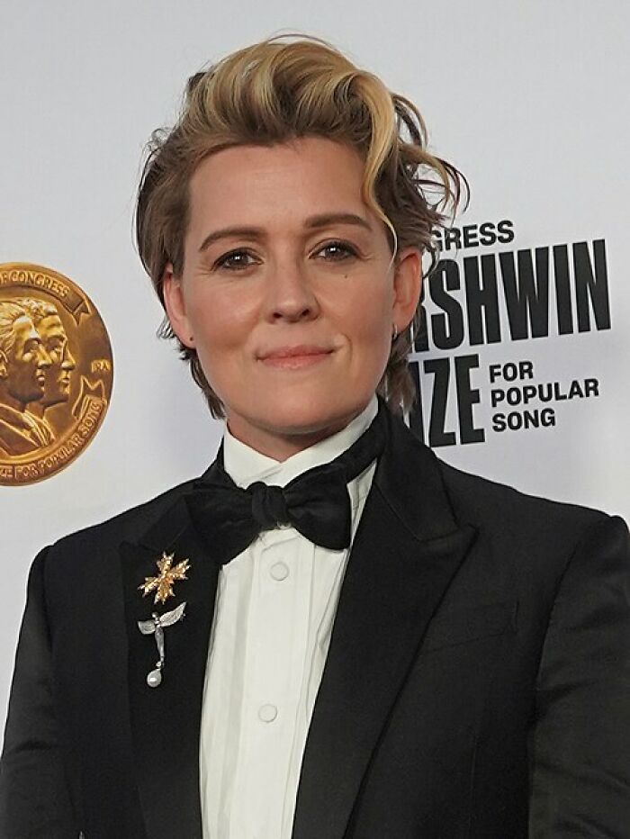 Celebrity Birthdays Today, June 1, 2026 Celebrity Birthdays Today, June 1, 2026