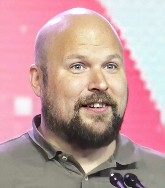 Markus Persson: Bio And Career Highlights Markus Persson: Bio And Career Highlights