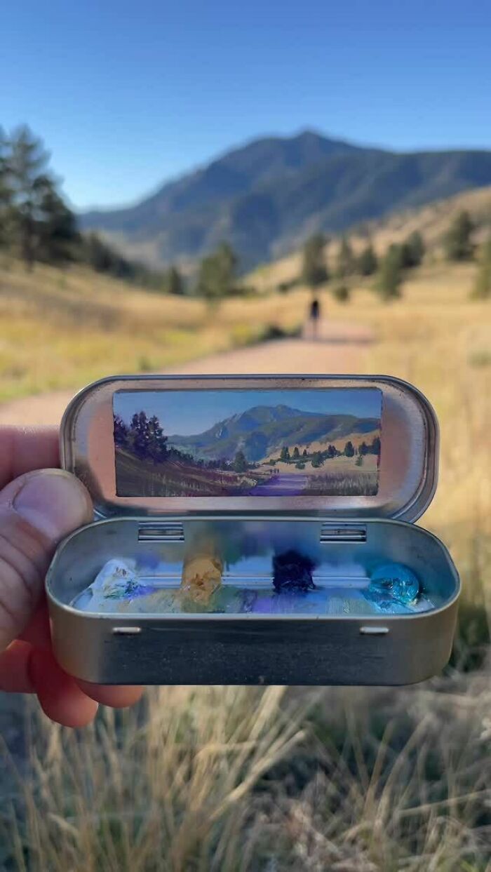 50 Tiny Landscapes And Cityscapes Painted In Altoid Tins By This Artist (New Pics) 50 Tiny Landscapes And Cityscapes Painted In Altoid Tins By This Artist (New Pics)