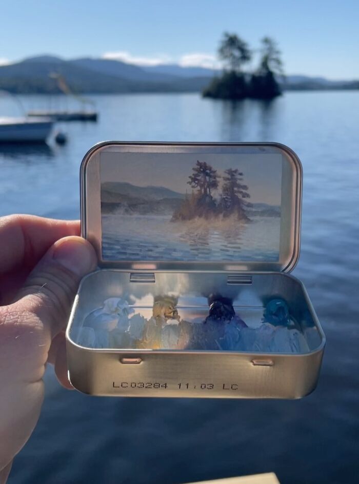 50 Tiny Landscapes And Cityscapes Painted In Altoid Tins By This Artist (New Pics) 50 Tiny Landscapes And Cityscapes Painted In Altoid Tins By This Artist (New Pics)