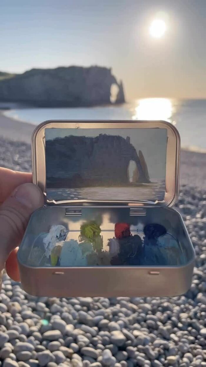 50 Tiny Landscapes And Cityscapes Painted In Altoid Tins By This Artist (New Pics) 50 Tiny Landscapes And Cityscapes Painted In Altoid Tins By This Artist (New Pics)