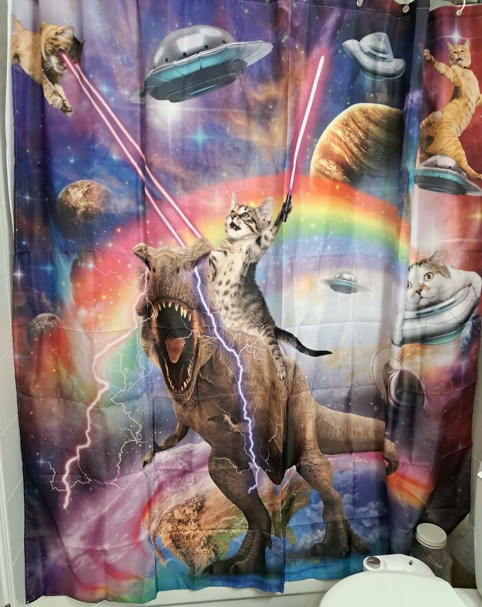 64 Quirky And Hilarious Shower Curtains That Perfectly Show People’s Personalities