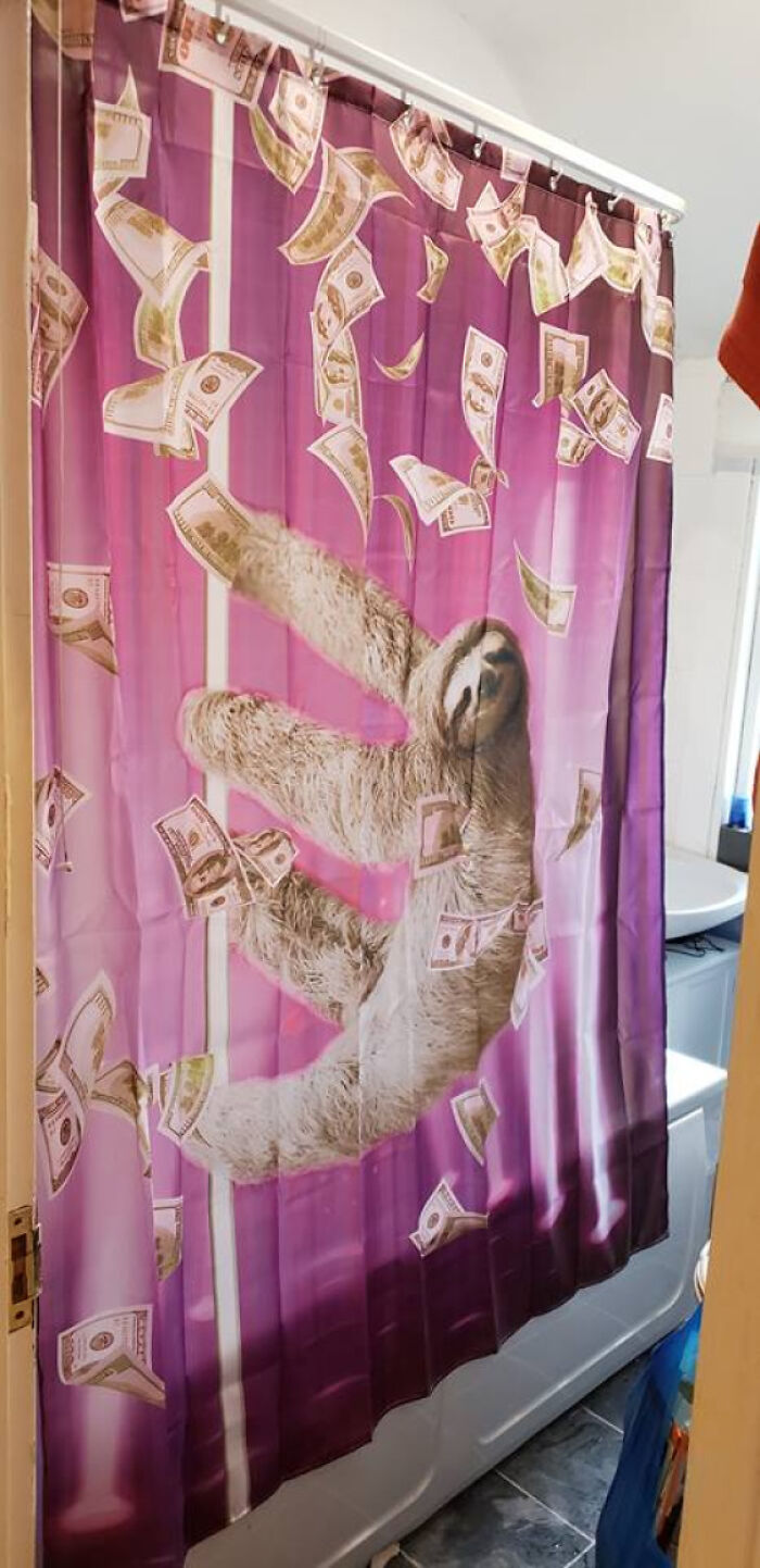 64 Quirky And Hilarious Shower Curtains That Perfectly Show People’s Personalities