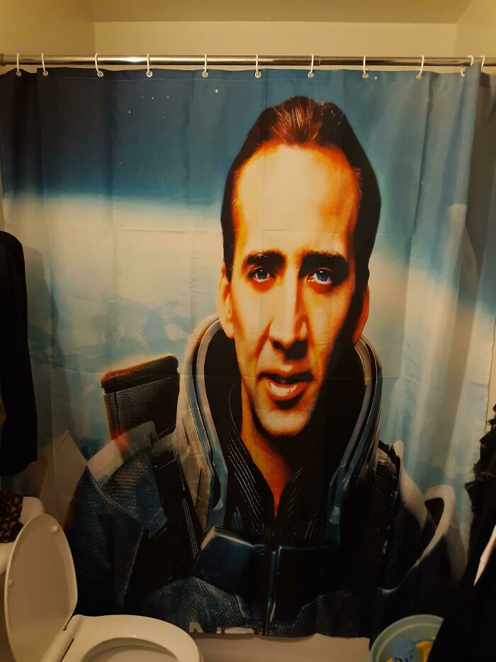 64 Quirky And Hilarious Shower Curtains That Perfectly Show People’s Personalities