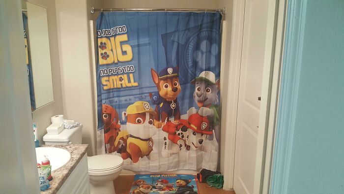 64 Quirky And Hilarious Shower Curtains That Perfectly Show People’s Personalities