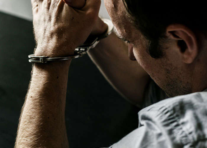 31 Of The Darkest Secrets People Weren&rsquo;t Supposed To Know But Found Out Accidentally