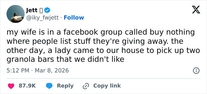 87 Unhinged And Entertaining Neighbor Antics Shared By This X Page (New Pics) 87 Unhinged And Entertaining Neighbor Antics Shared By This X Page (New Pics)