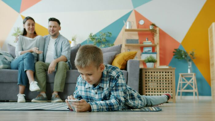 &ldquo;They Have Red Eyes And No Face Or Body&rdquo;: 69 Times Kids Freaked Out Their Parents By Saying Unsettling Things