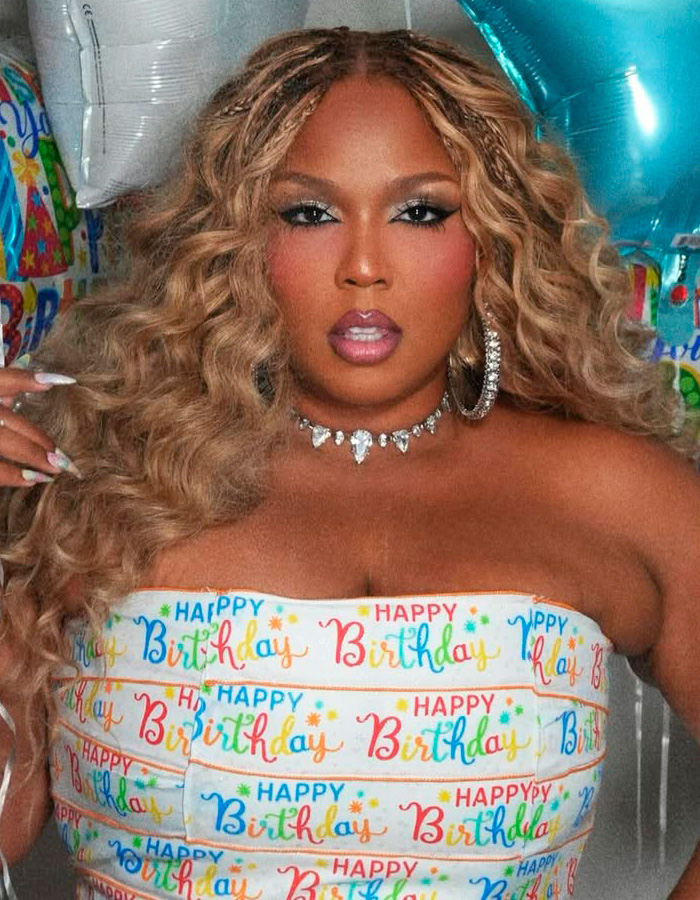 Lizzo Faces Unexpected PETA Scrutiny After Fans Spot Her Stunning Diet Change Lizzo Faces Unexpected PETA Scrutiny After Fans Spot Her Stunning Diet Change