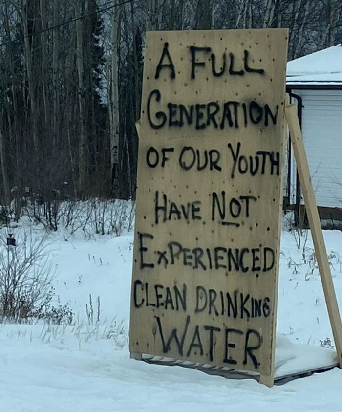 34 People Share The Most Dystopian Photos That Have Ever Been Taken In Their Countries