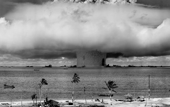 34 People Share The Most Dystopian Photos That Have Ever Been Taken In Their Countries