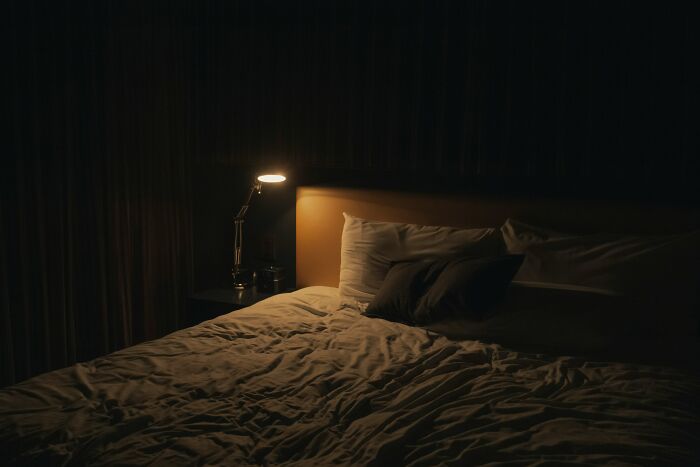 42 Times People Experienced Something Entirely Unsettling In The Comfort Of Their Own Homes 42 Times People Experienced Something Entirely Unsettling In The Comfort Of Their Own Homes
