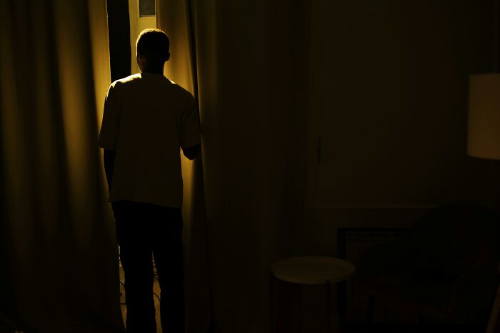 42 Times People Experienced Something Entirely Unsettling In The Comfort Of Their Own Homes 42 Times People Experienced Something Entirely Unsettling In The Comfort Of Their Own Homes