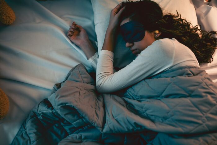 42 Times People Experienced Something Entirely Unsettling In The Comfort Of Their Own Homes 42 Times People Experienced Something Entirely Unsettling In The Comfort Of Their Own Homes