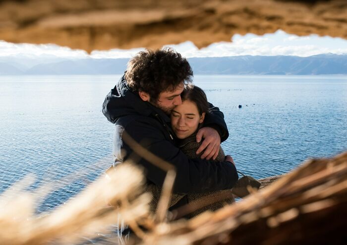 Your Brain Can’t Tell Joy From Grief: 10 Reasons For Happy Tears