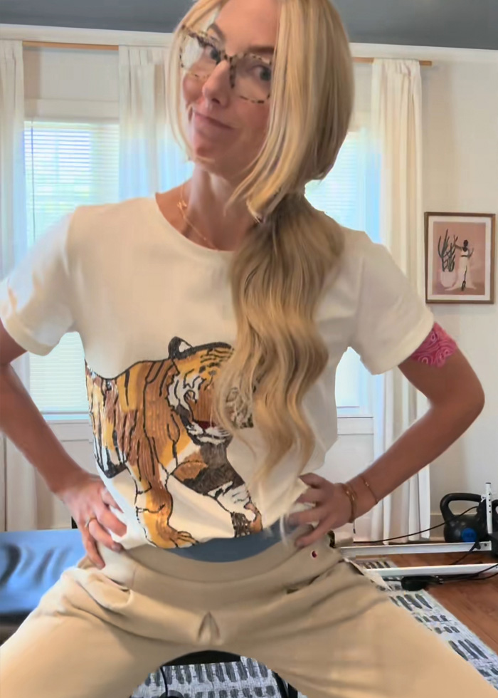 Customer Hilariously Calls Out Target Pants After Noticing Awkward Detail: “Men Designed These” Customer Hilariously Calls Out Target Pants After Noticing Awkward Detail: “Men Designed These”