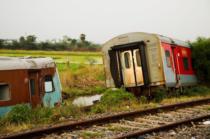 49 Catastrophes And Personal Disasters People Accidentally Avoided By Procrastinating