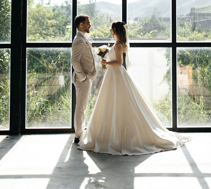 “She Couldn’t Even Drink Yet”: Wedding Photogs Recall 36 Couples That Were Headed For Divorce From The Start “She Couldn’t Even Drink Yet”: Wedding Photogs Recall 36 Couples That Were Headed For Divorce From The Start