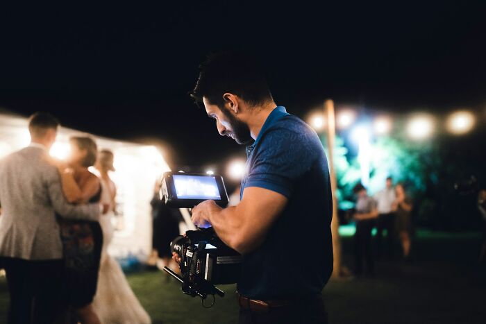 &ldquo;Perfect Mid-Sneeze Shot&rdquo;: 33 Of The Worst Moments Photographers Saw And Captured At Weddings