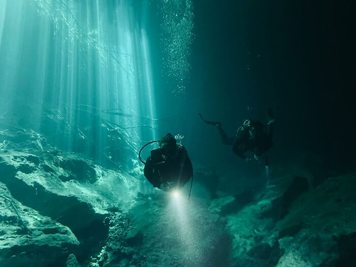 21 Terrifying Stories That Might Make You Never Go Underground Or Underwater 21 Terrifying Stories That Might Make You Never Go Underground Or Underwater