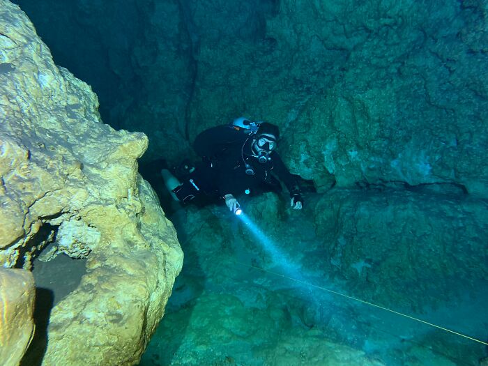 21 Terrifying Stories That Might Make You Never Go Underground Or Underwater 21 Terrifying Stories That Might Make You Never Go Underground Or Underwater