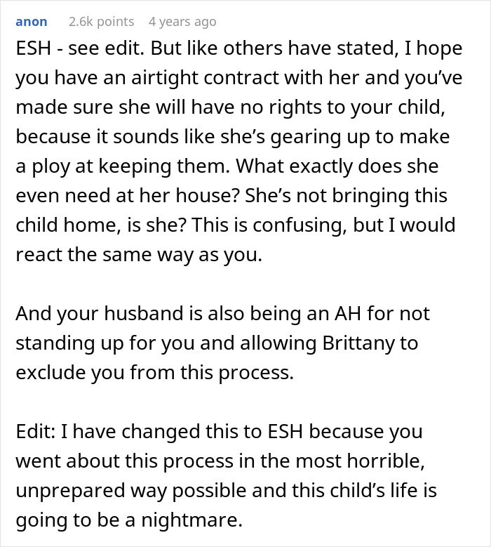 Couple Has Issues With Surrogate Mother, Internet Blames Them For How Stupidly They Went About It