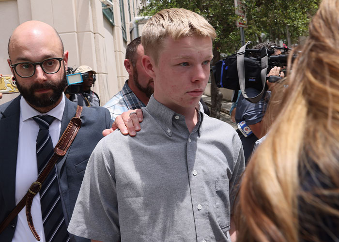 “Dangerous” Stepbrother Accused In Anna Kepner Cruise Ship Tragedy Walks Free While Chilling New Details Emerge “Dangerous” Stepbrother Accused In Anna Kepner Cruise Ship Tragedy Walks Free While Chilling New Details Emerge