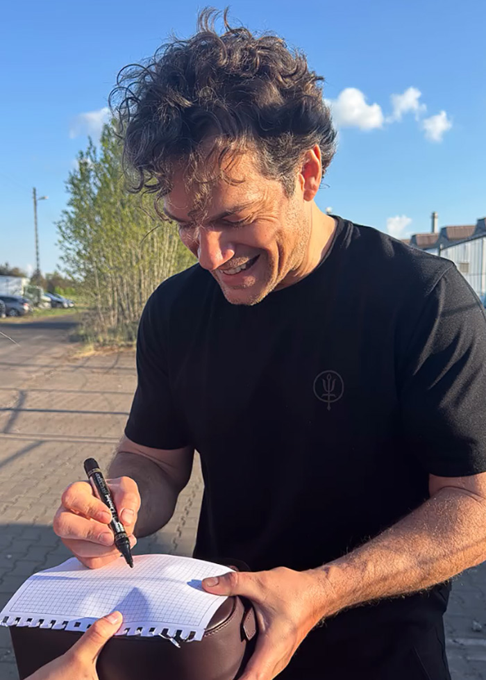 “Men Have An Expiration Date”: Henry Cavill&rsquo;s Surprising New Look Sparks Divisive Reactions