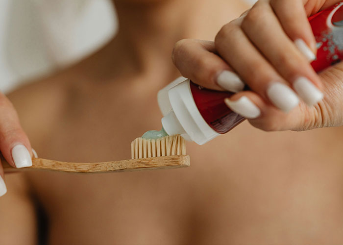 “I’ve Never Seen Anyone Do That”: MLB Superstar’s Strange Toothbrushing Technique Leaves Fans Baffled