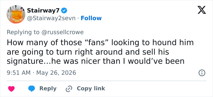 Russell Crowe Breaks Silence With Scathing Retort After Stern Demeanor With Fans Was Captured In Viral Video Russell Crowe Breaks Silence With Scathing Retort After Stern Demeanor With Fans Was Captured In Viral Video