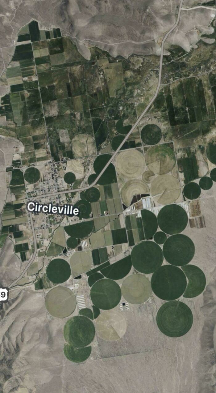 61 Bizarre And Funny Snapshots Found On Google Maps (New Pics)