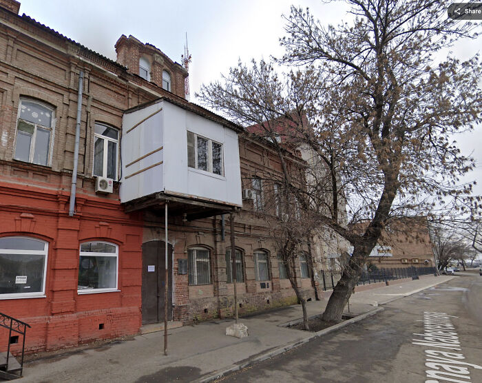 61 Bizarre And Funny Snapshots Found On Google Maps (New Pics)