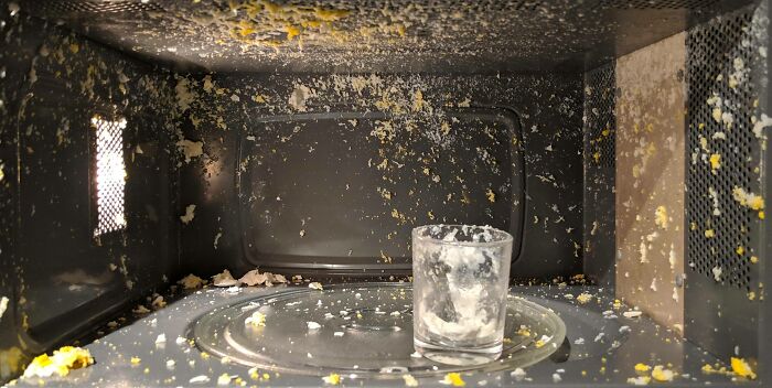 &ldquo;I&rsquo;m Never Going To Financially Recover From This&rdquo;: 74 Hilariously Bad Kitchen Fails (New Pics)