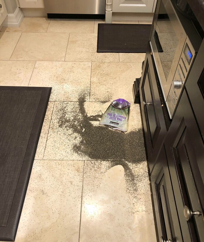 &ldquo;I&rsquo;m Never Going To Financially Recover From This&rdquo;: 74 Hilariously Bad Kitchen Fails (New Pics)